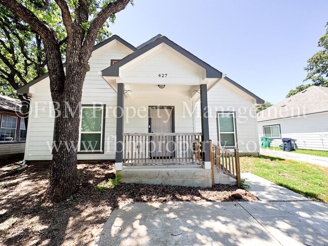 Building Photo - Jannie 427  / McNabb - TD