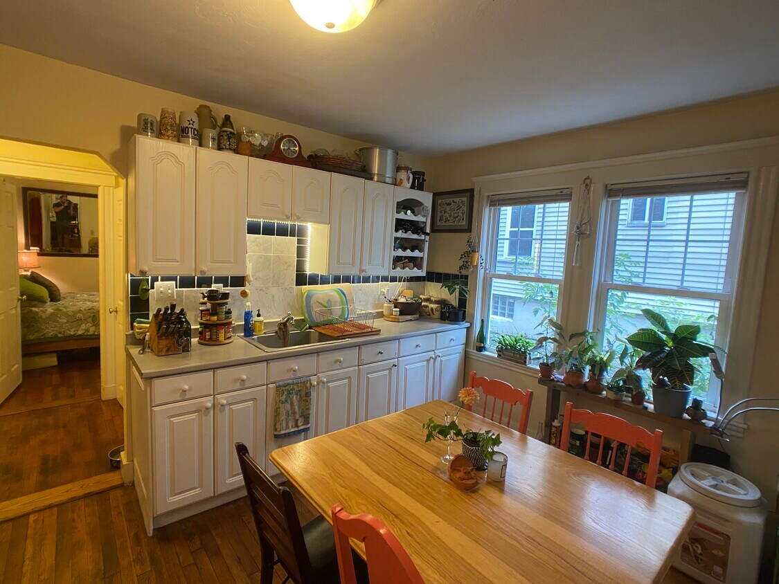 Foto principal - 4440 Washington St