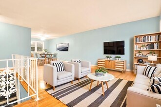 Building Photo - 726 Gates Terrace