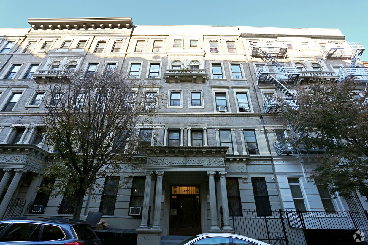 Foto del edificio - 143 W 111th St