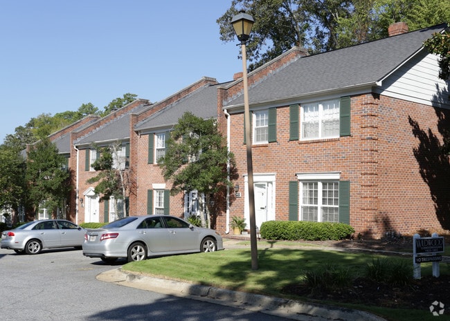 Wildwood Condominiums