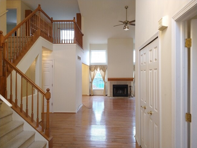 Building Photo - 2852 Chaseway Ct
