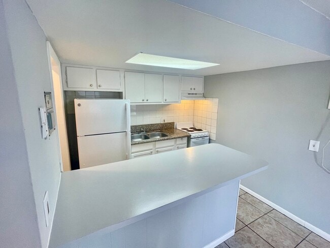 Building Photo - 1BD/1BA Apartment off Curry Ford in Henley...