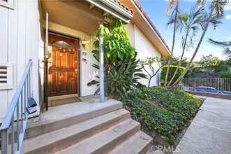 Building Photo - 1263 Paseo Dorado