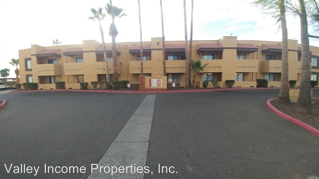 Building Photo - 5712 N 67th Dr