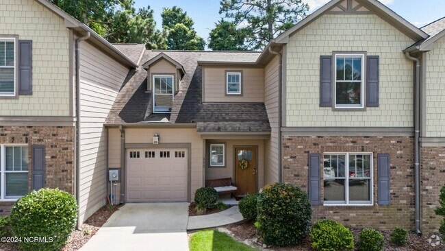 Building Photo - 177 Pinebranch Ct