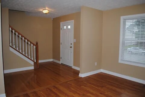 Building Photo - 14203 Victory Ridge Dr