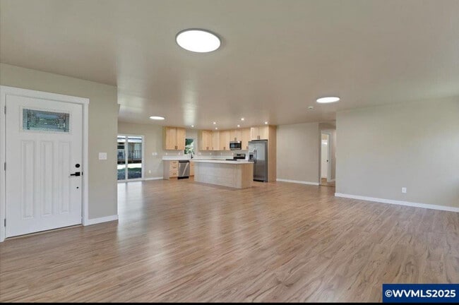 Foto del edificio - 527 22nd St NE