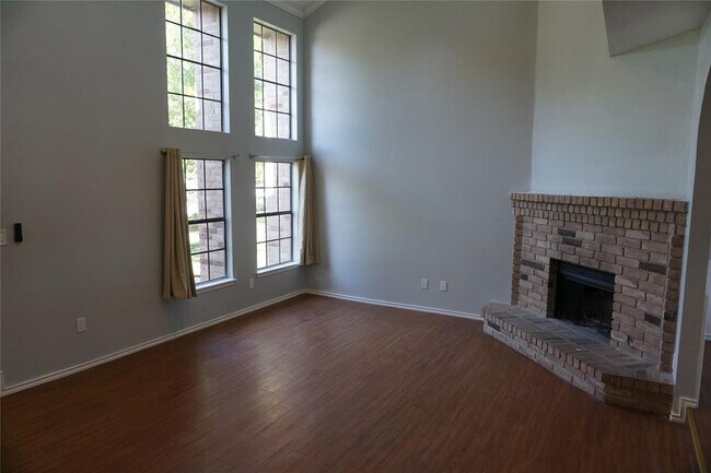Building Photo - 2301 Windsong Trail