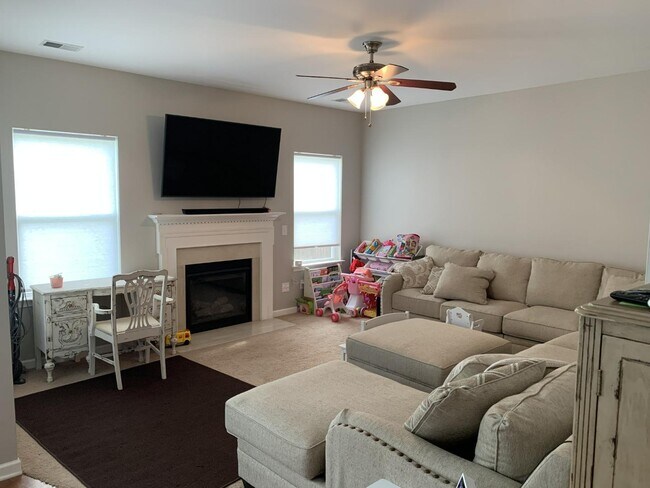 Foto del edificio - 961 Legacy Park Rd