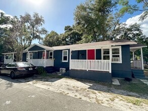 Building Photo - 436 NW 9th St