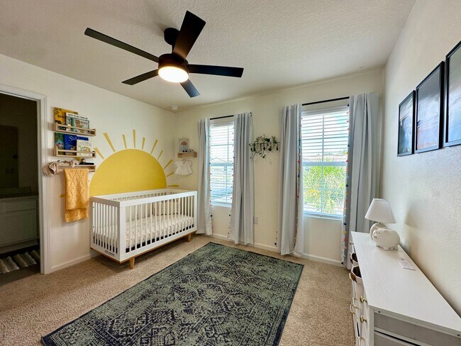 Building Photo - Adorable Townhome in Heart of St. Johns Co...