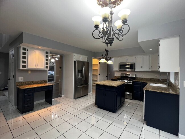 Foto del edificio - Incredibly beautiful 4 Bedroom 2.5 Bath Home