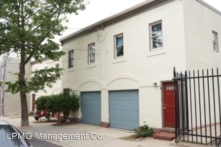 Building Photo - 2 br, 1.5 bath House - 2517 Webster Street