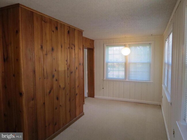 Foto del edificio - 9603 Evergreen St