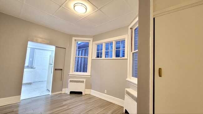 Building Photo - 51 S Rock St