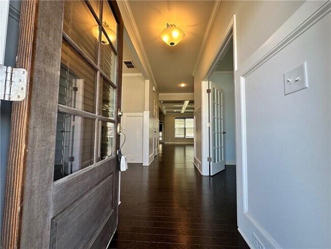 Building Photo - 3253 Cavendish Ct NE