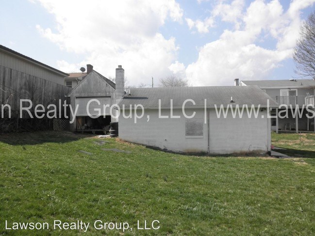 Building Photo - 3 br, 2 bath House - 1917 Burma Rd