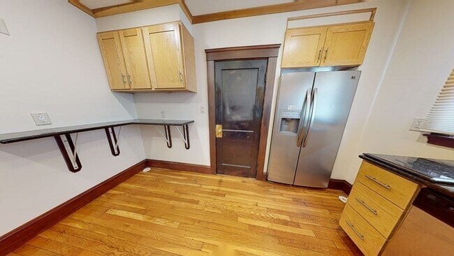 Building Photo - 10 Oconnell Rd