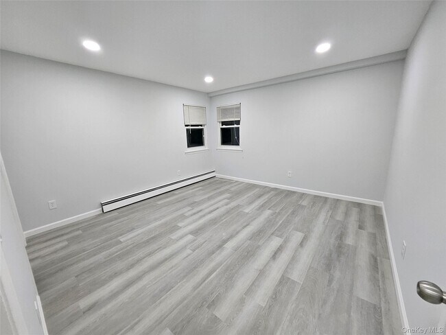 Foto del edificio - 1444 Park Ave