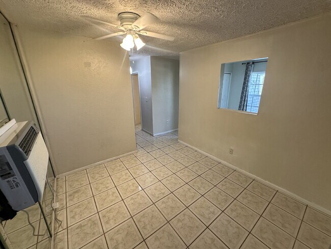 Foto del edificio - Riverside Community Essex House