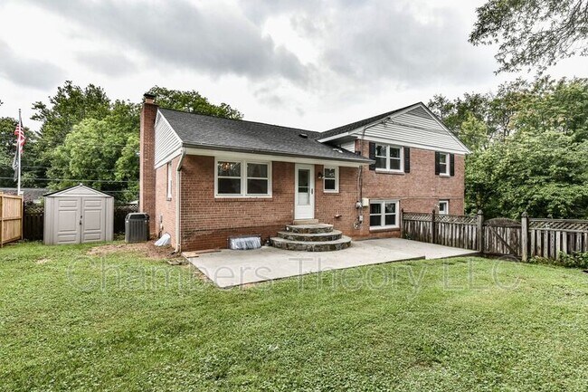 Building Photo - 6158 Loch Raven Dr