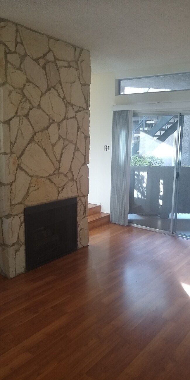 Foto del edificio - 13561 Moorpark St