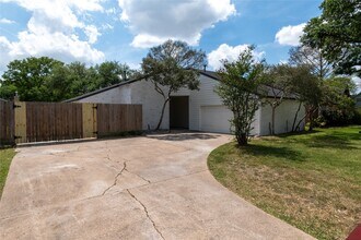 Building Photo - 13607 Meisterwood Dr