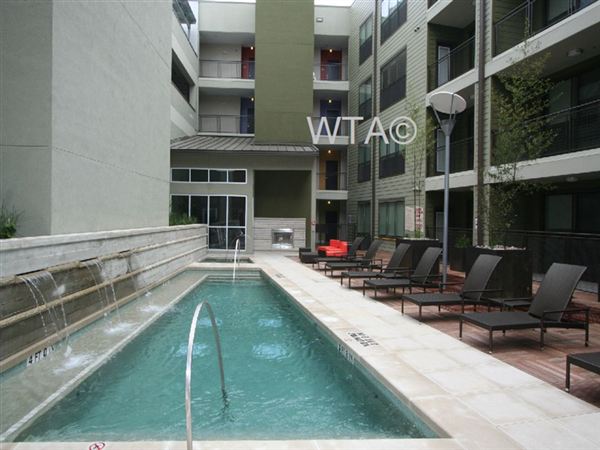 Primary Photo - 300 S Lamar Blvd
