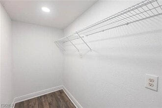 Building Photo - 2217 Dora St Building Photo - 2217 Dora St