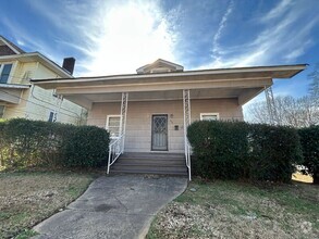 Building Photo - 400 11th St SW
