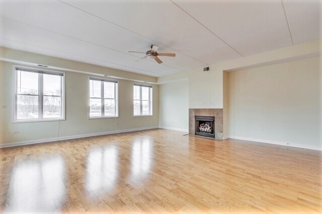 Foto del edificio - 2602 W Diversey Ave