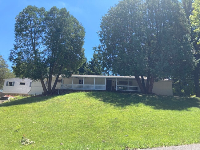 Foto del edificio - 140 Young St