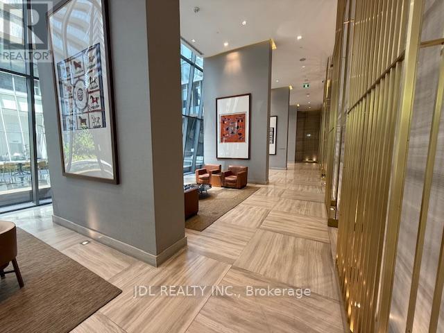 Photo du bâtiment - 50A-1650 Charles St E