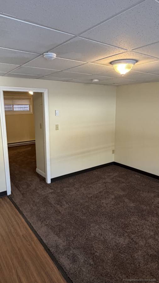 Foto del edificio - 10 Post Office Ave