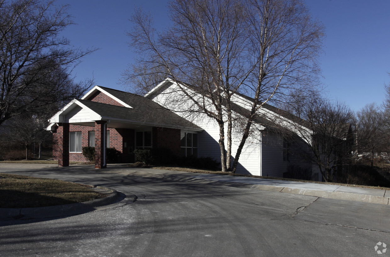 Building Photo - Beacon Heights