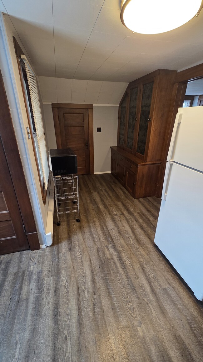 Foto del edificio - 919 Harney Ave