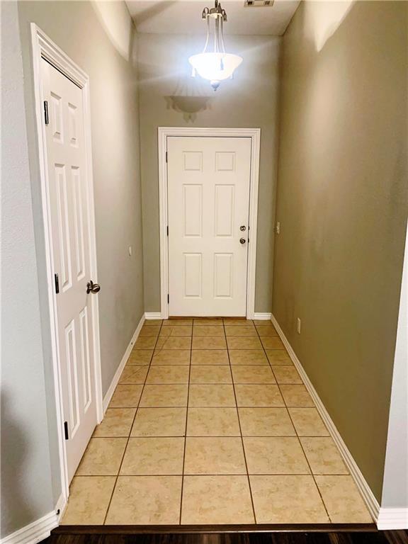 Building Photo - 3711 SW Hansom Loop