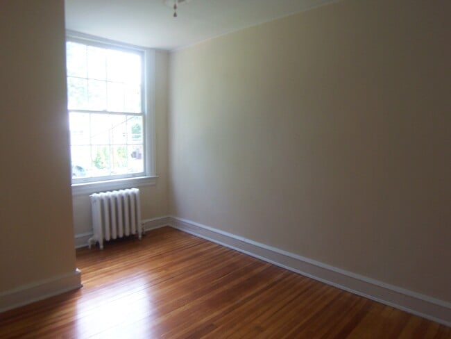 Bedroom - 3711 S St NW
