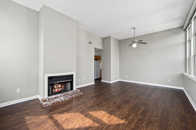 Foto del edificio - 300 Greenwood Ave