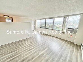 Building Photo - 98-288-288 Kaonohi St