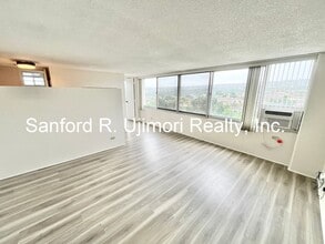 Building Photo - 98-288-288 Kaonohi St