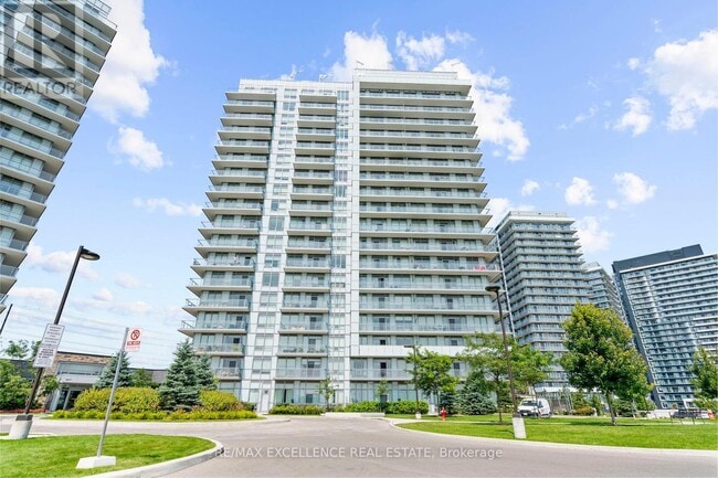 Building Photo - 4699-4699 Glen Erin Dr