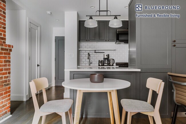 Foto del edificio - 51 Irving Pl