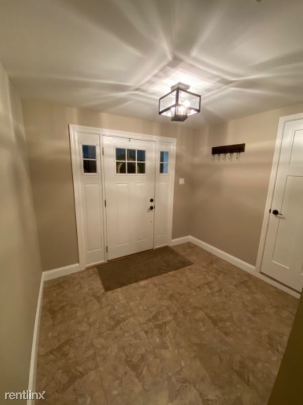 Building Photo - 4 br, 2 bath House - 3951 S Lindbergh Blvd