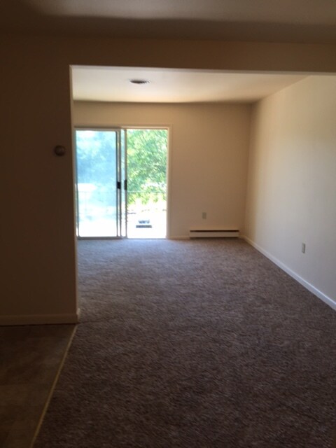 Foto del edificio - 201 Watersville Rd