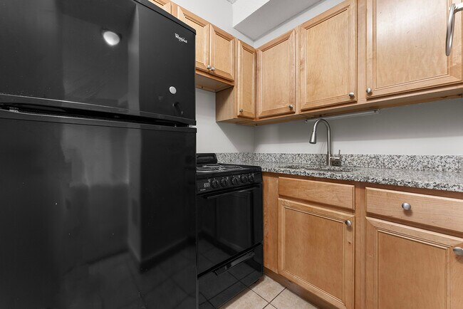 Foto del edificio - 4520 N Clarendon Ave