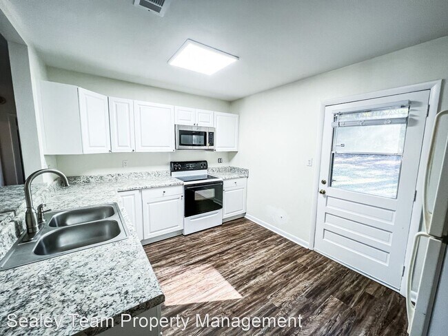 Building Photo - 3 br, 2 bath House - 809 Millard St