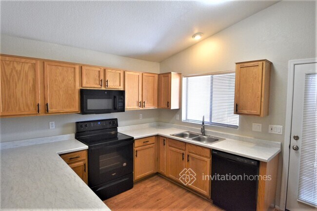 Foto del edificio - 5317 W Hartford Ave