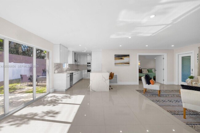 Foto del edificio - 416 NE 29th St